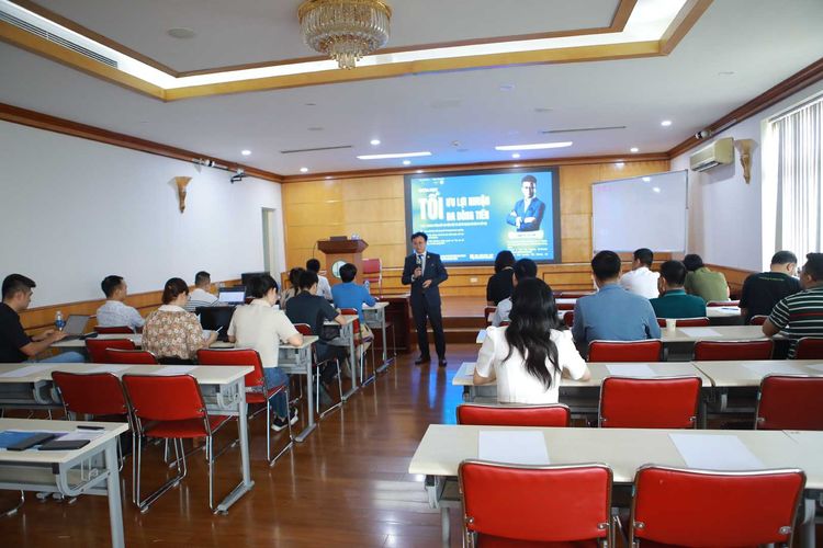 Hội trường lớp học tối ưu lợi nhuận